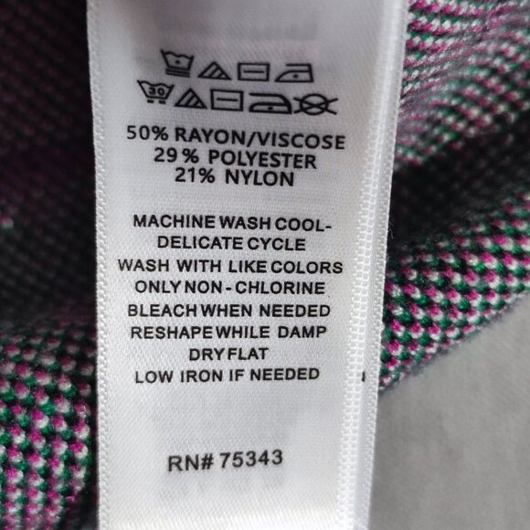 Tahari Turtleneck sweater women's size M pink colour plaid pattern  pull over - Picture 5 of 9